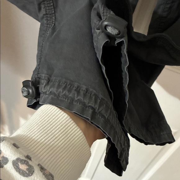 Women’s Baggy Jogger Gray Cargo Pants NWOT - Picture 2 of 12